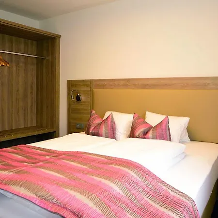 Of Me Faaker Villach